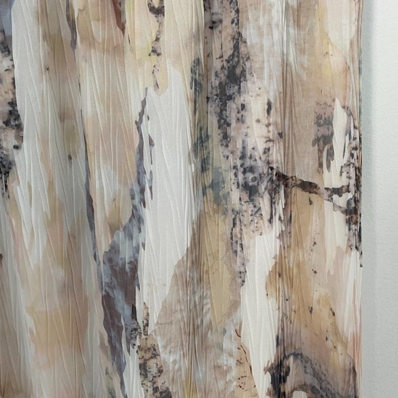 High waisted midi skirt - only worn once - Picture 4 of 6